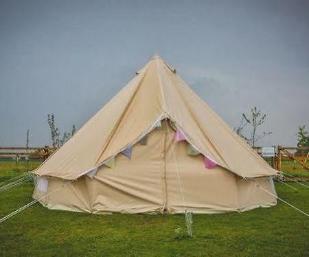 Skipbridge Farm Shepherds Huts Campground Green Hammerton ภายนอก รูปภาพ